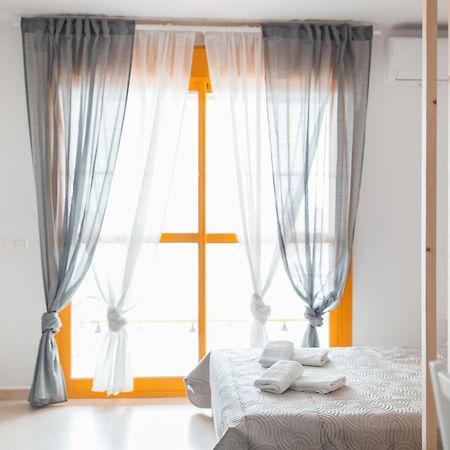 Apartamentos Wayteko Кальпе Экстерьер фото